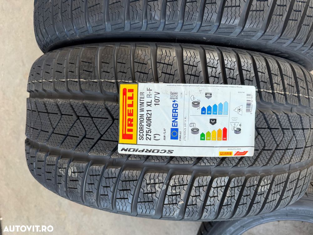 Vând set anvelope 275/40/21-315/35/21 Pirelli de iarnă cu runflat BMW - 3