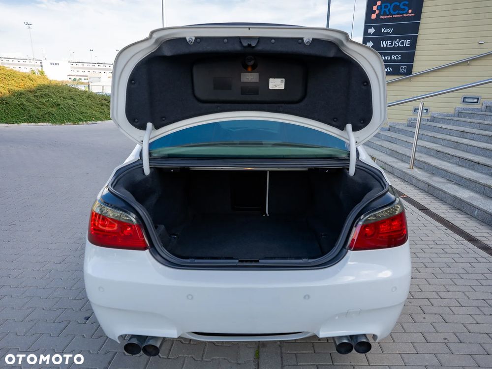 BMW M5 - 10