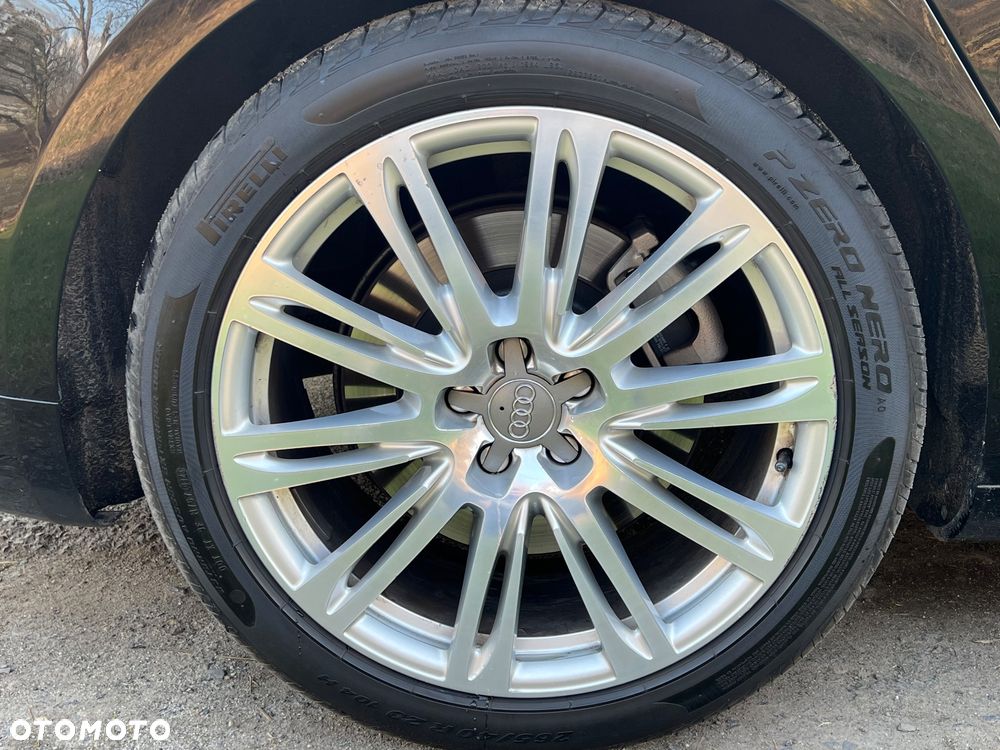 Audi A8 4.0 TFSI L Quattro - 14