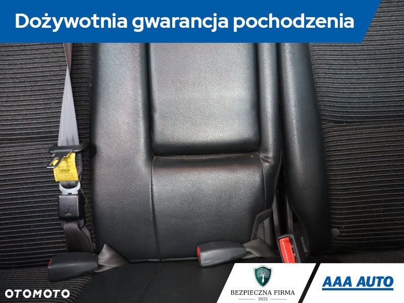 Kia Sportage - 12