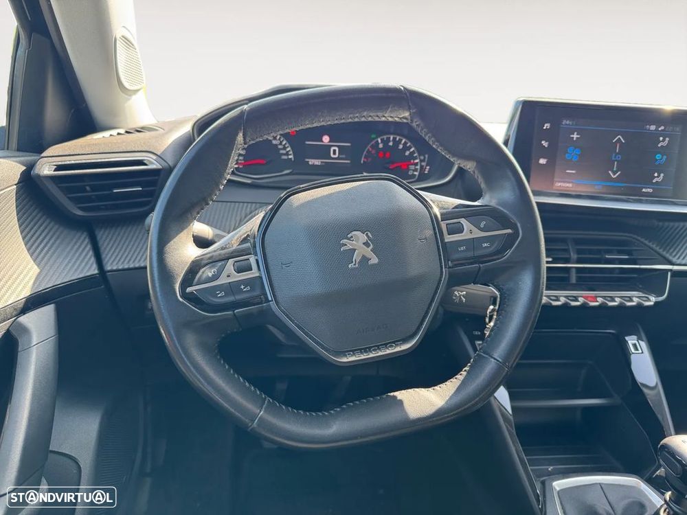 Peugeot 2008 1.2 PureTech Active Pack - 13
