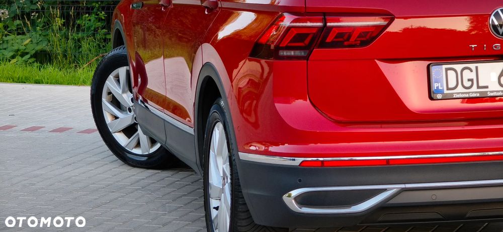 Volkswagen Tiguan - 12