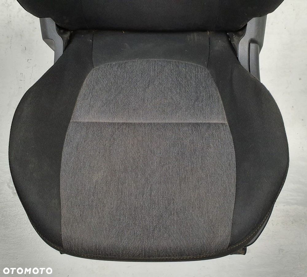 FOTEL LEWY PRZÓD KIA PICANTO II 5D EUROPA - 2
