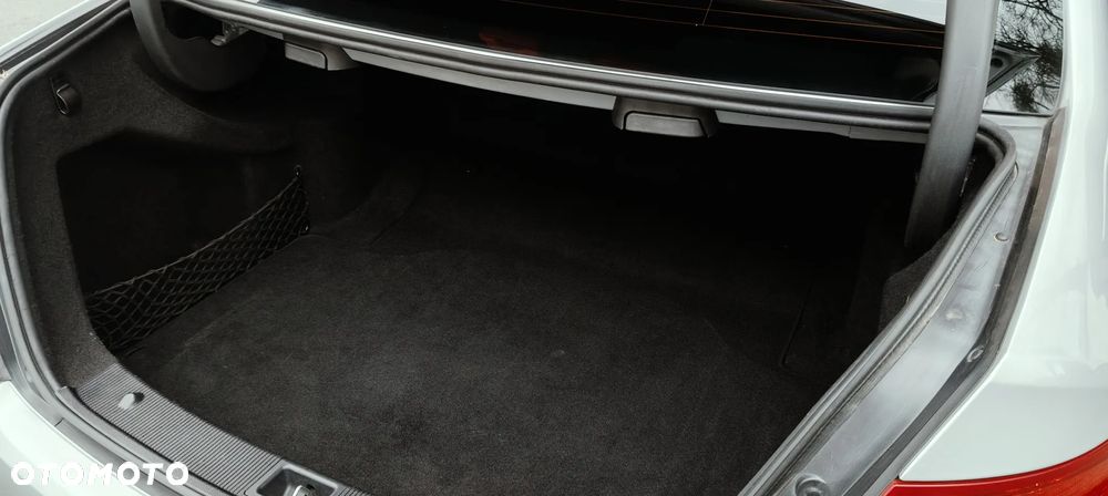 Mercedes-Benz Klasa C 180 Kompressor Elegance - 12