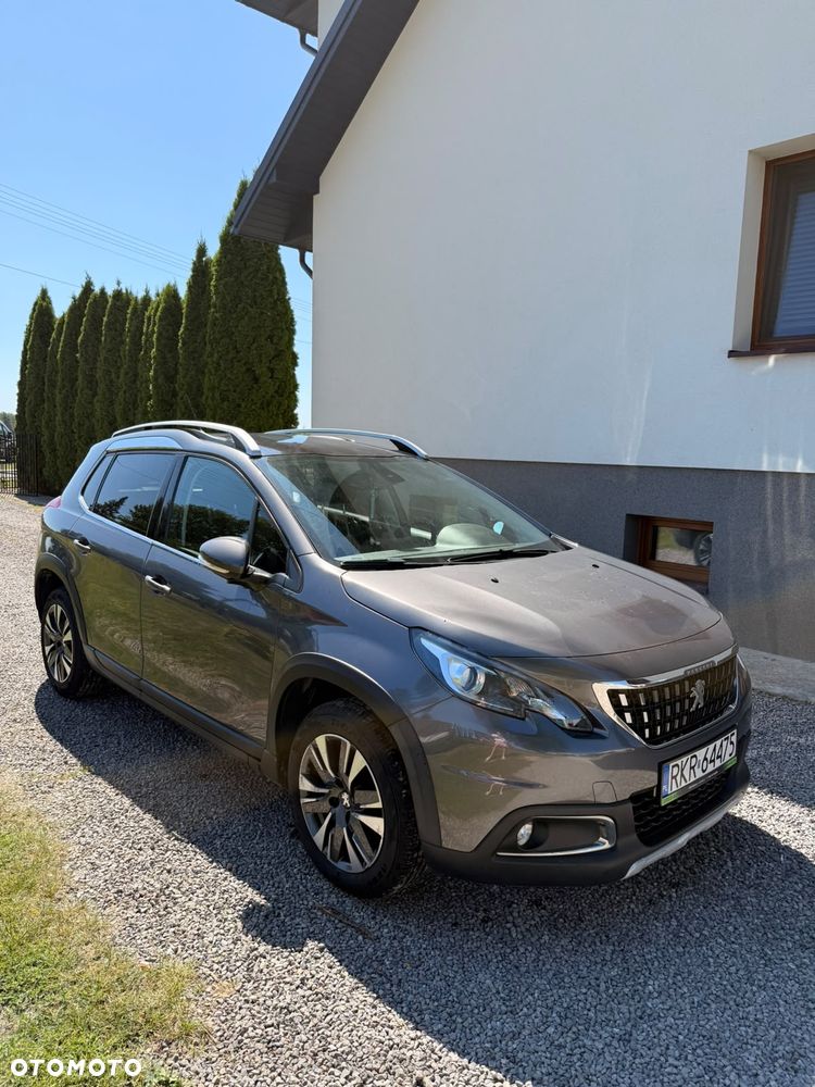 Peugeot 2008 1.2 Pure Tech GPF Active S&S EAT6 - 1