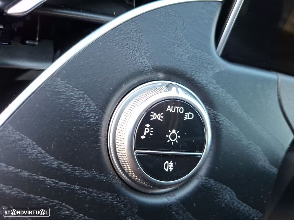 Mercedes-Benz E 220 d - 18