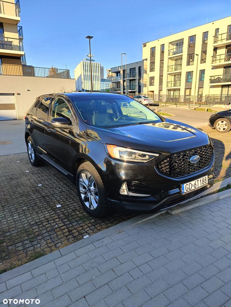 Ford Edge - 2