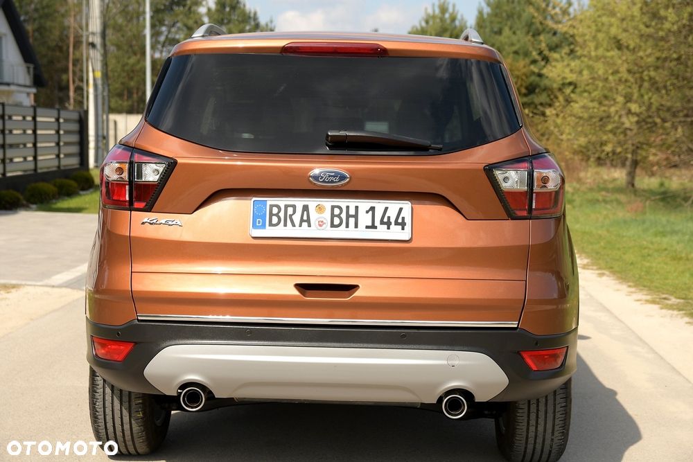 Ford Kuga 2.0 TDCi 2x4 Titanium - 27