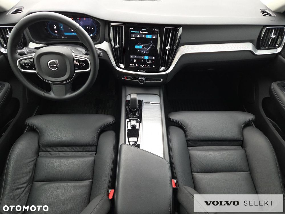 Volvo V60 B4 B Plus Dark - 11