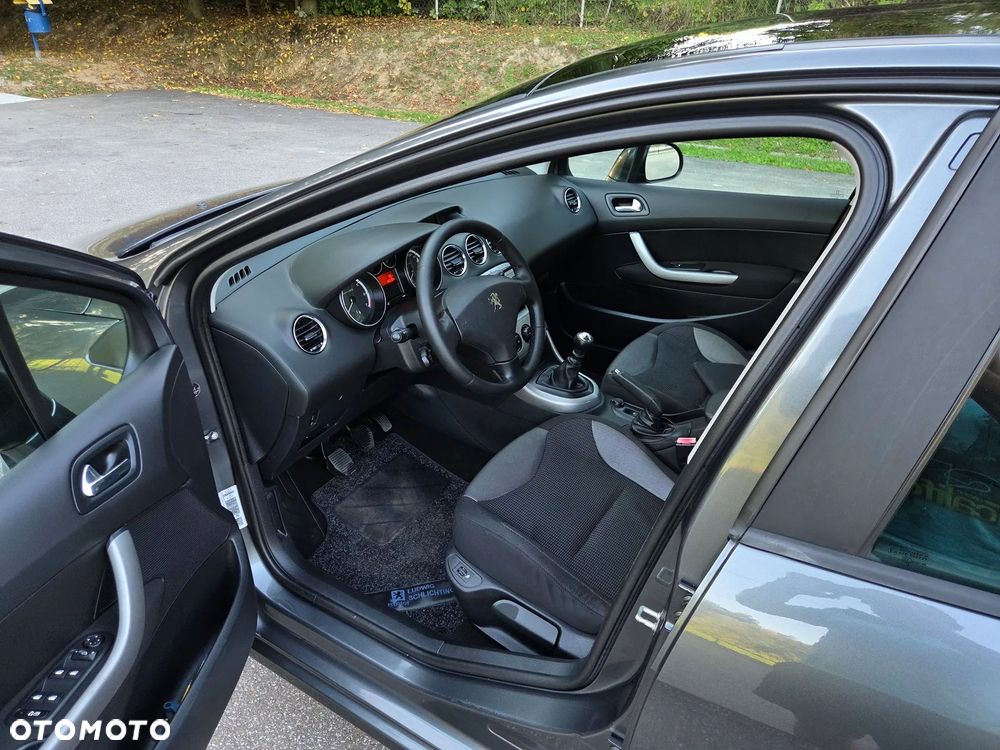 Peugeot 308 1.6 Premium Plus - 7