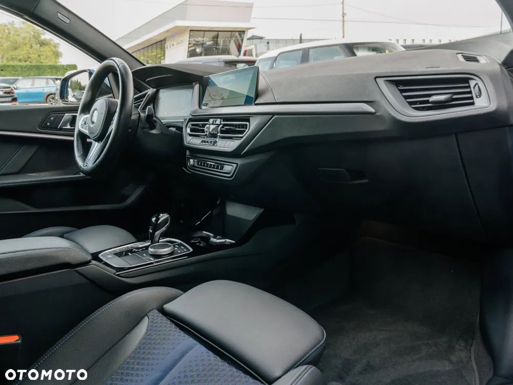 BMW Seria 2 218i Gran Coupe M Sport - 10