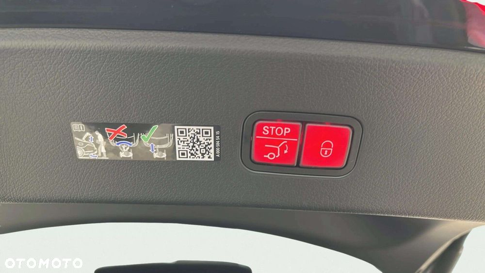 Mercedes-Benz GLC - 21