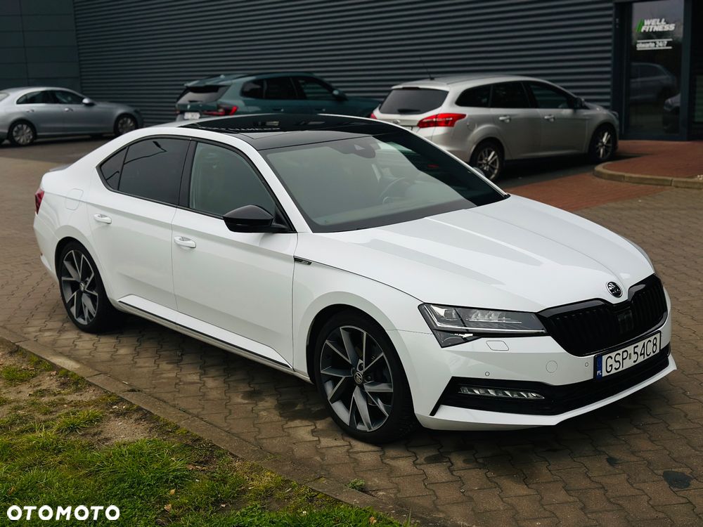 Skoda Superb 2.0 TDI SCR Sportline DSG - 1