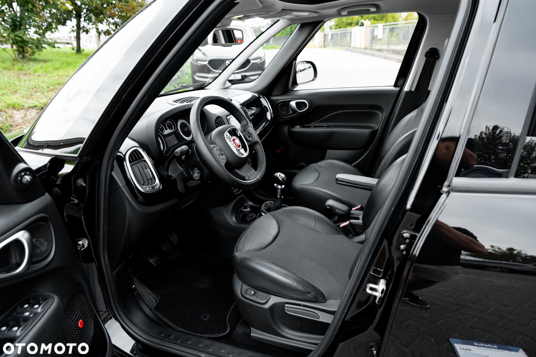Fiat 500L 1.4 16V T-Jet Beats Edition - 16