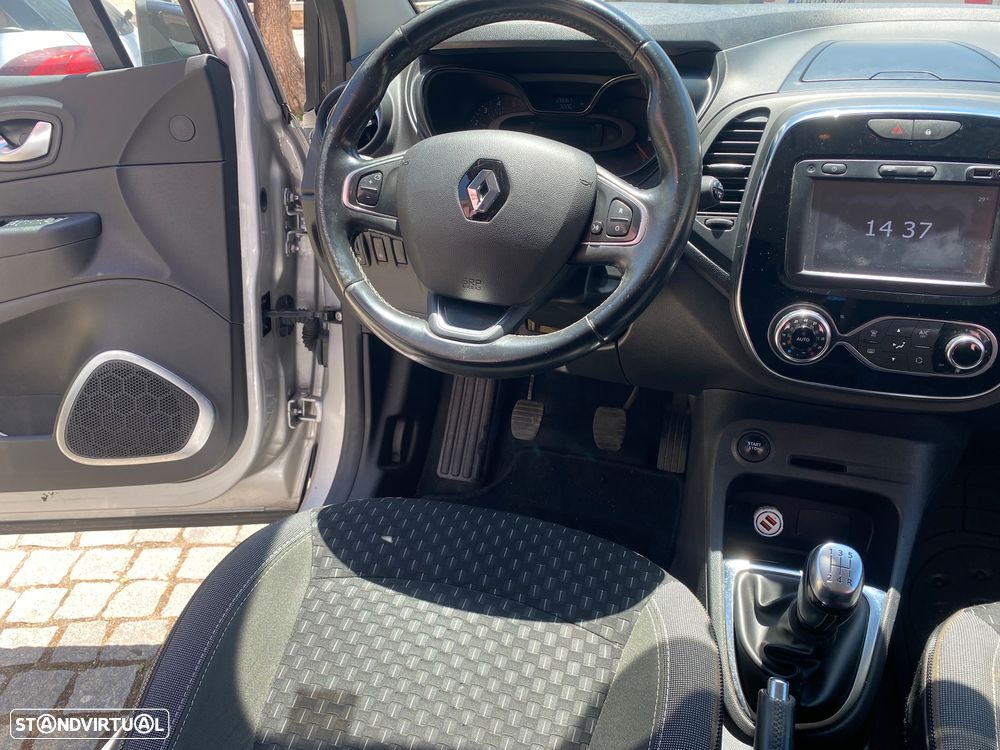 Renault Captur 1.5 dCi Exclusive - 25