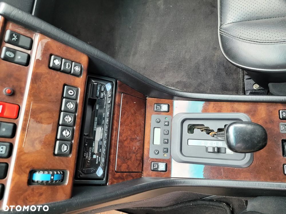 Mercedes-Benz Klasa E ver-500 - 18