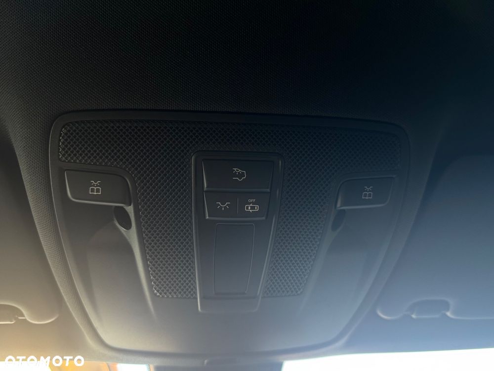 Mercedes-Benz CLA 180 - 31