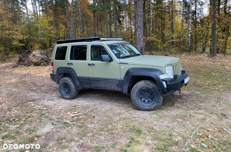 Jeep Cherokee 2.8 CRD Sport - 3