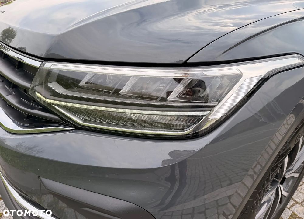 Volkswagen Tiguan 2.0 TDI SCR 4Mot Elegance DSG - 22