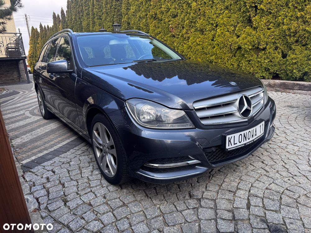 Mercedes-Benz Klasa C 180 Kompressor Automatik BlueEFFICIENCY Avantgarde - 2