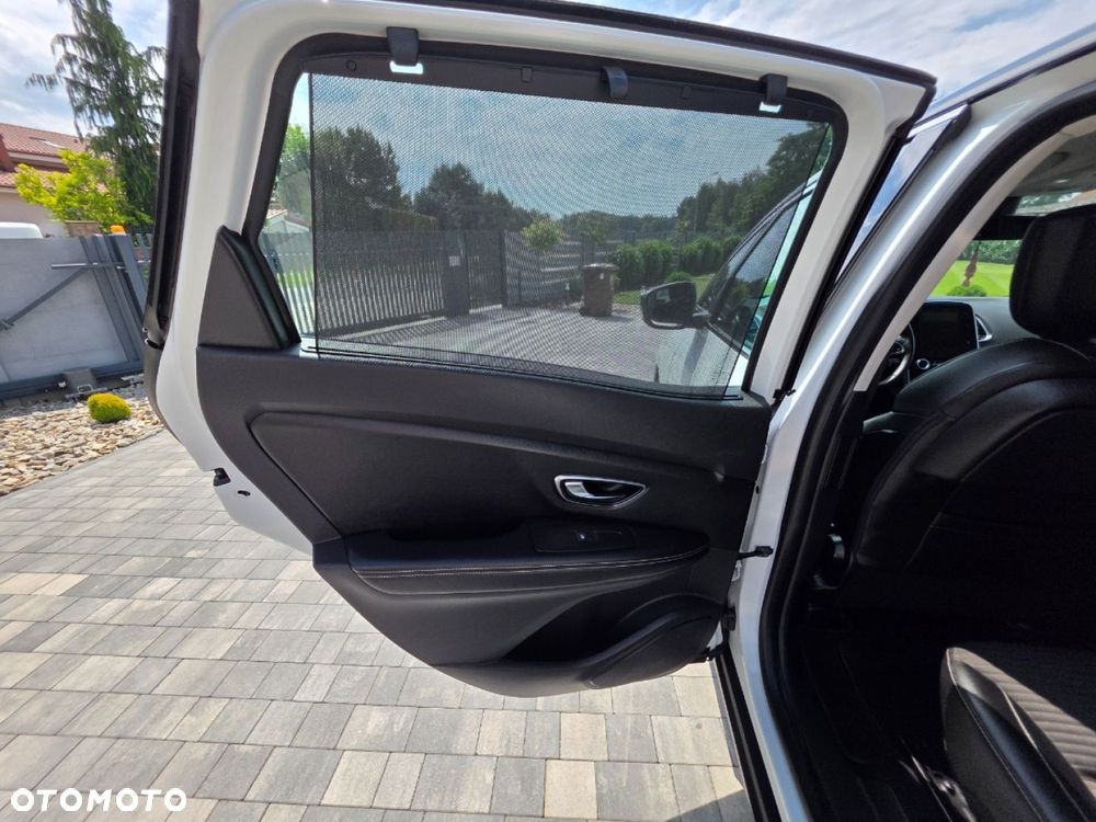 Renault Scenic - 20