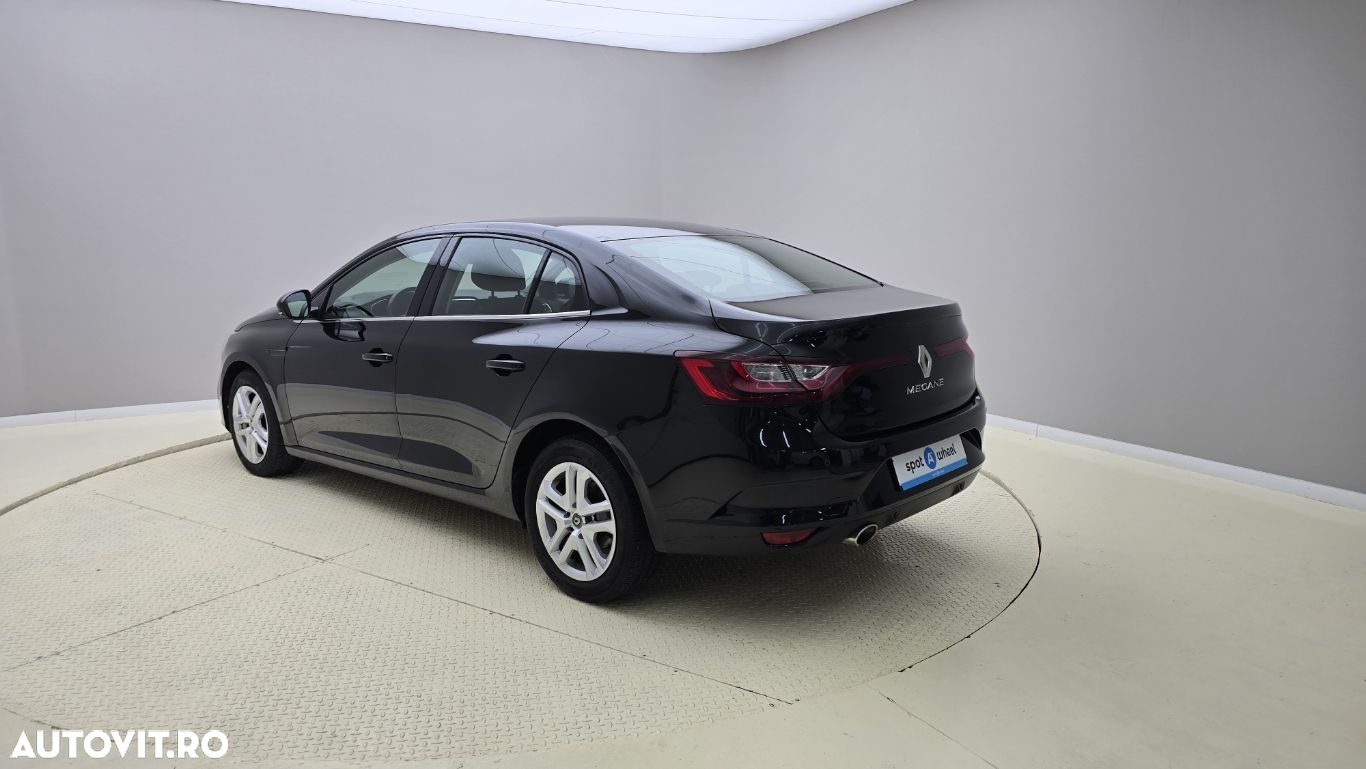 Renault Megane - 8