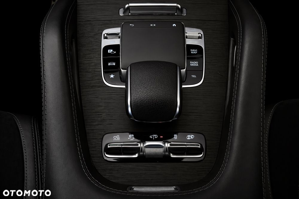 Mercedes-Benz GLE - 10