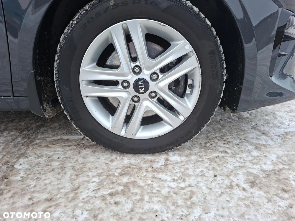 Kia Ceed 1.4 T-GDI M - 19