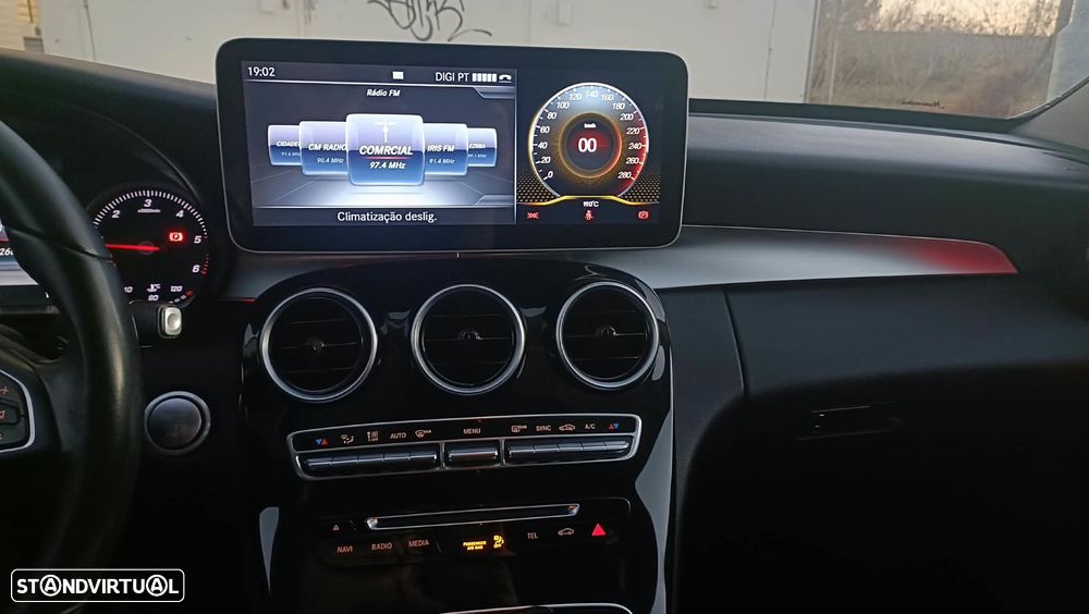 Mercedes-Benz C 200 - 10