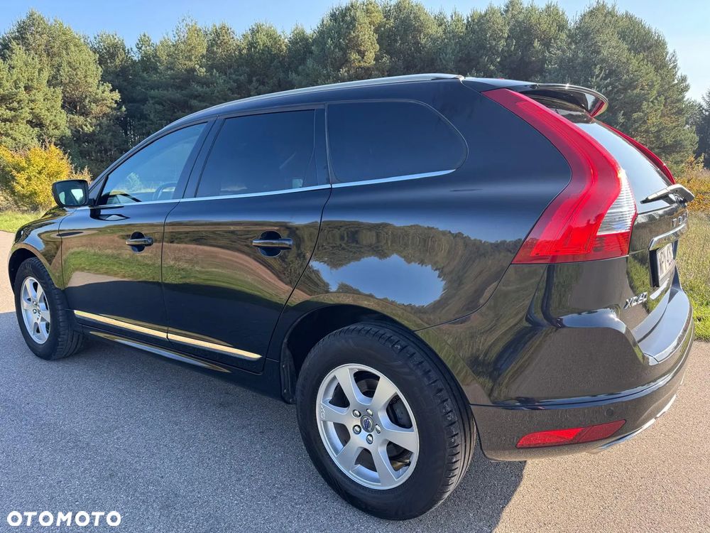 Volvo XC 60 - 4