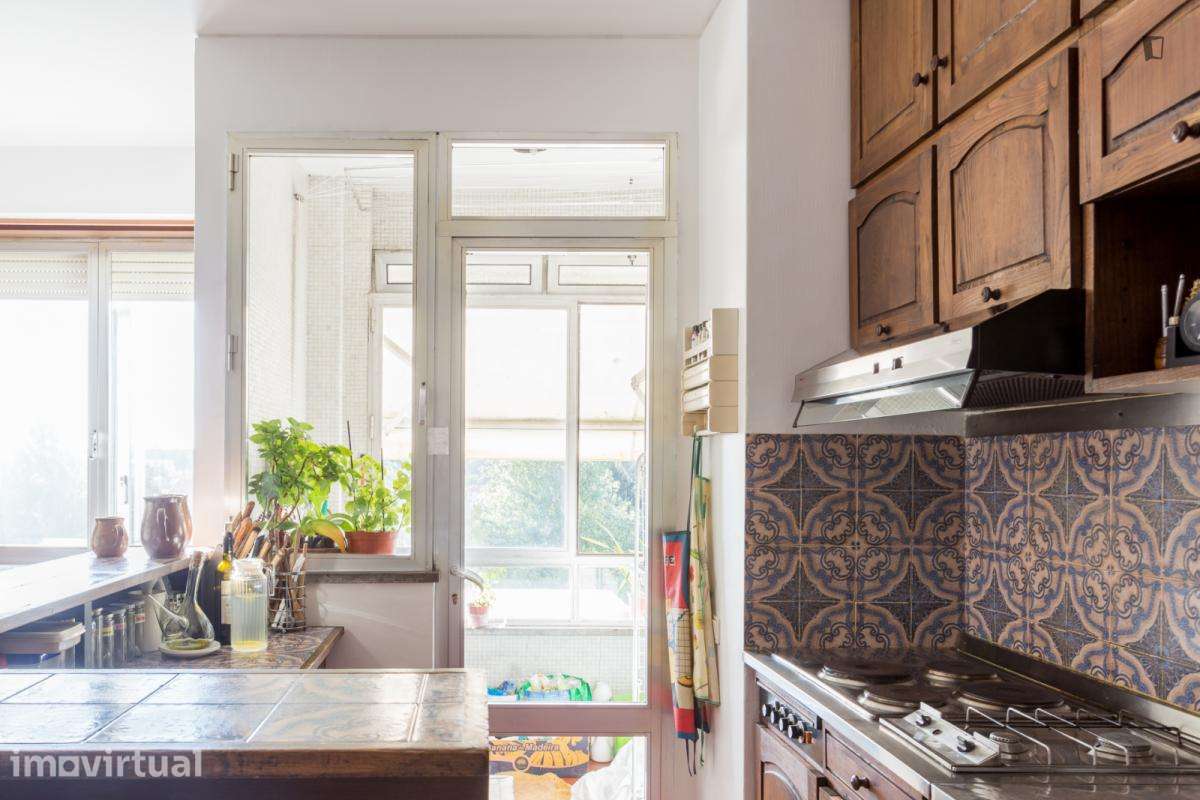 Quarto - localizado em Ramalde Porto - Grande imagem: 3/14