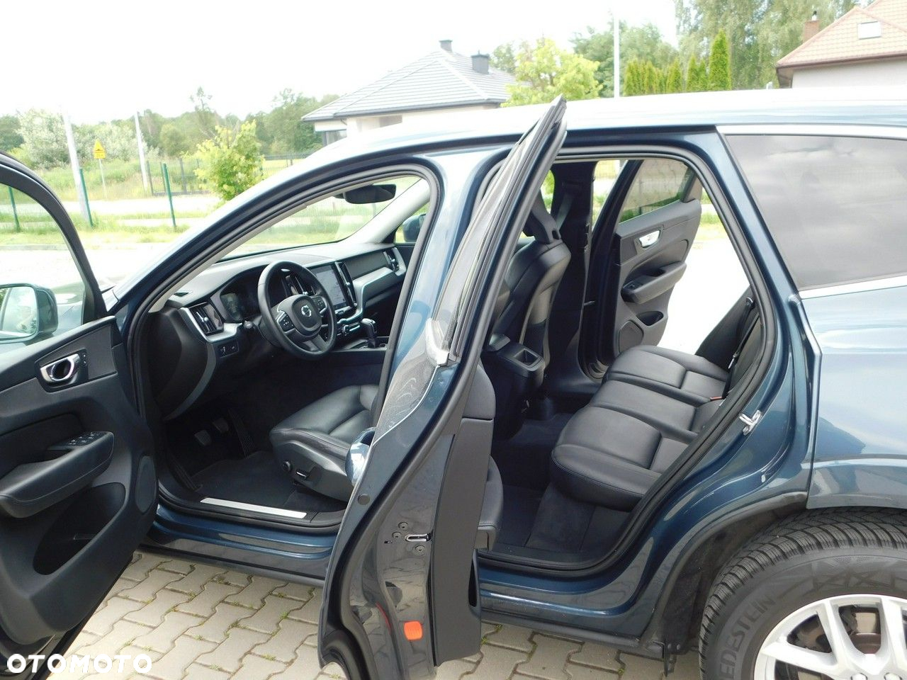 Volvo XC 60 D3 Momentum Pro - 13