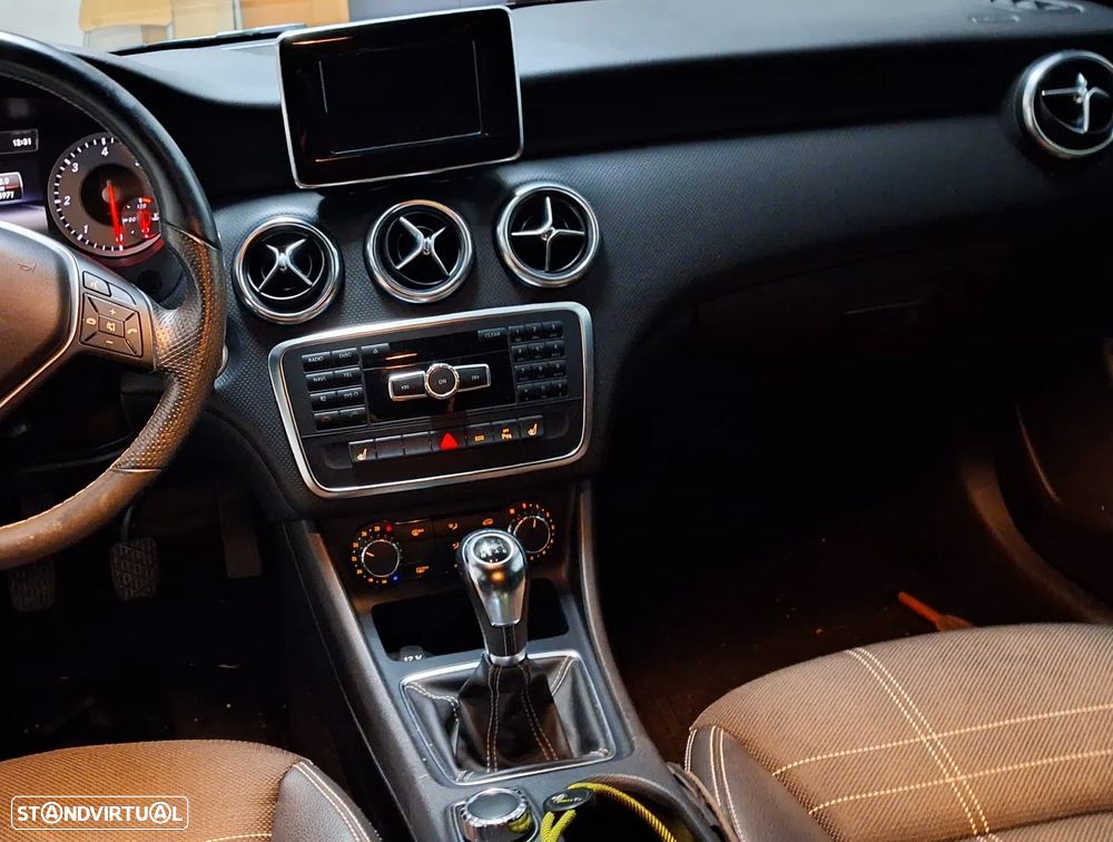 Mercedes-Benz A 180 d Urban - 8