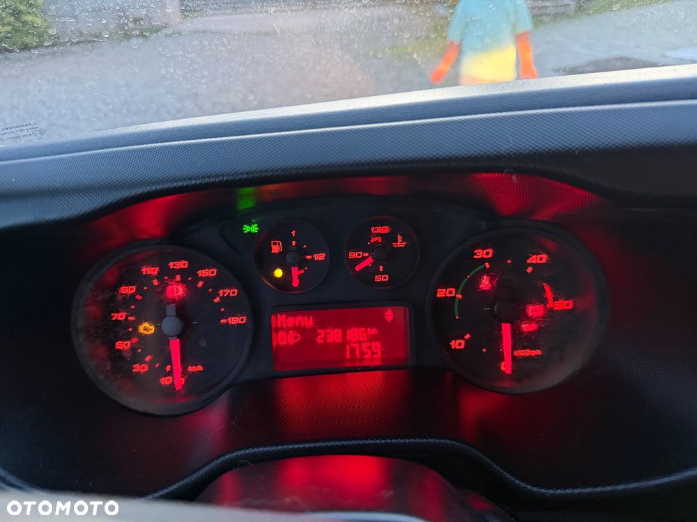 Inny Iveco 35C17 - 9