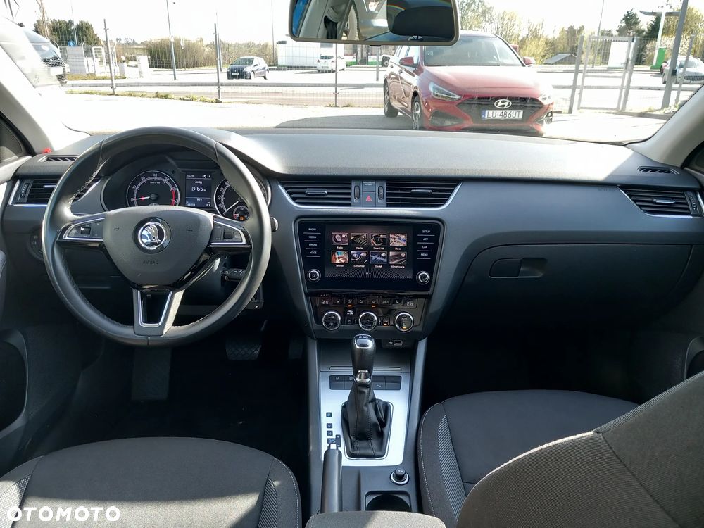 Skoda Octavia 1.5 TSI ACT Ambition DSG - 10