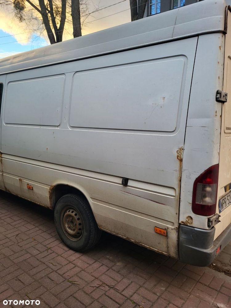 Mercedes-Benz Sprinter 903.621 - 12