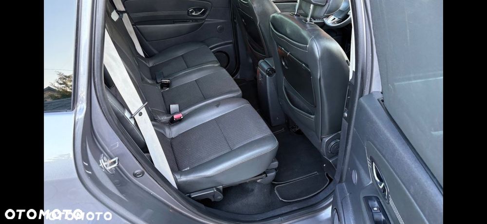 Renault Scenic TCe 130 Bose Edition - 18