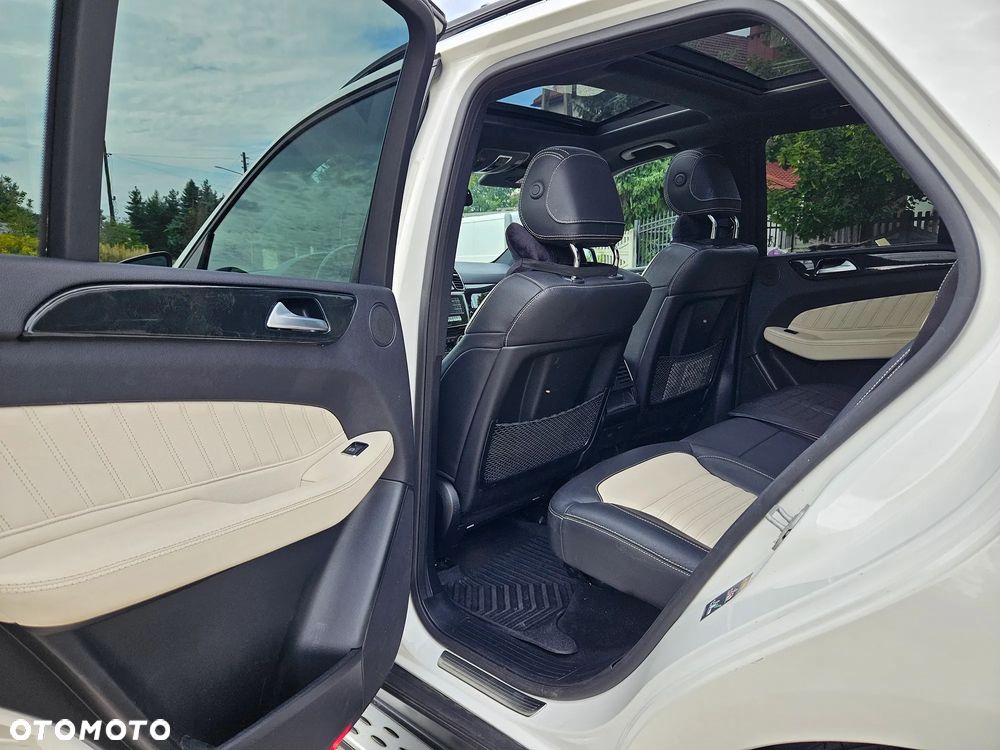 Mercedes-Benz GLE 350 d 4-Matic - 11