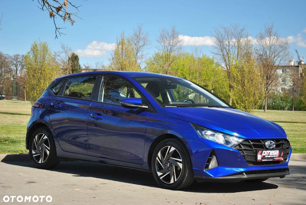 Hyundai i20 blue 1.2 Pure - 2