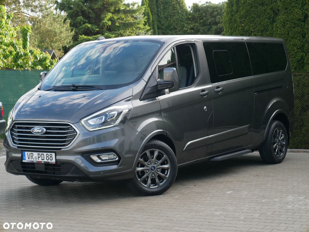 Ford Tourneo Custom 320 L2H1 VA Autm Titanium - 4