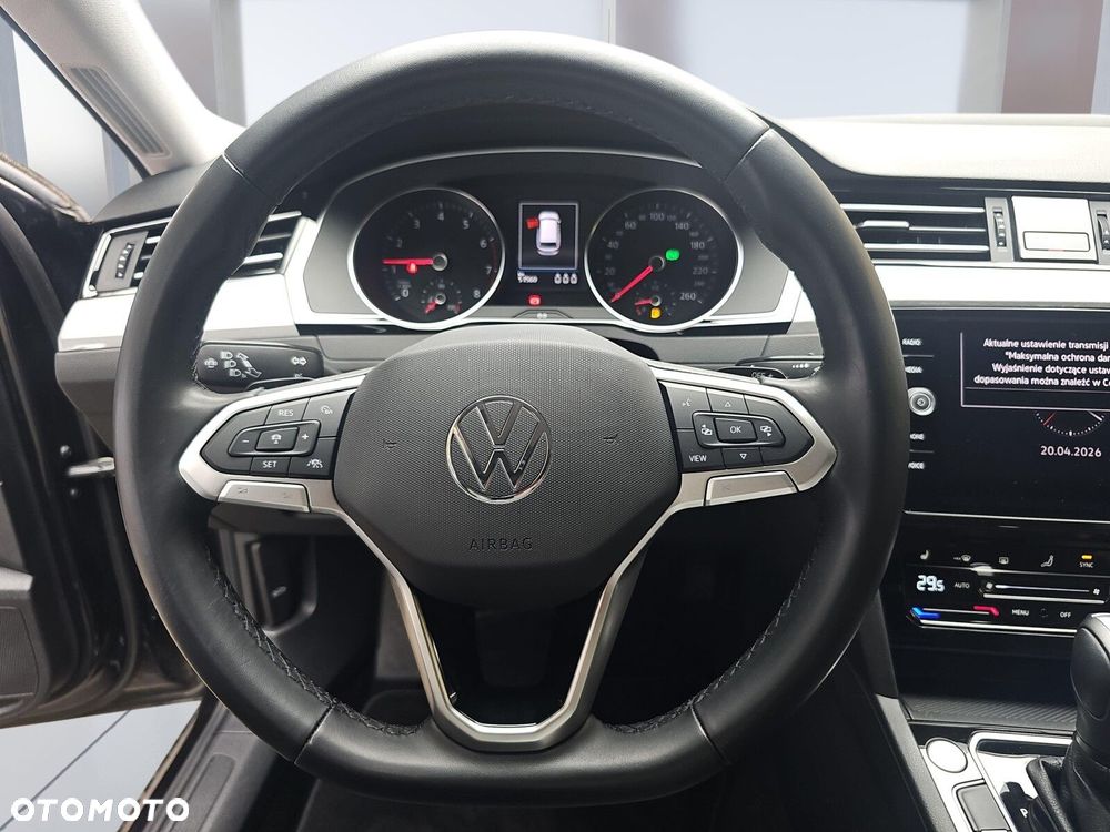 Volkswagen Passat Variant 1.5 TSI EVO Business DSG - 13