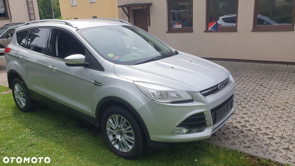 Ford Kuga 2.0 TDCi 2x4 Trend - 4