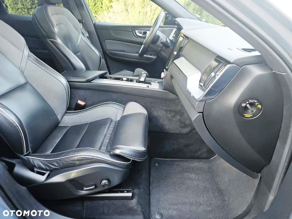 Volvo XC 60 - 10