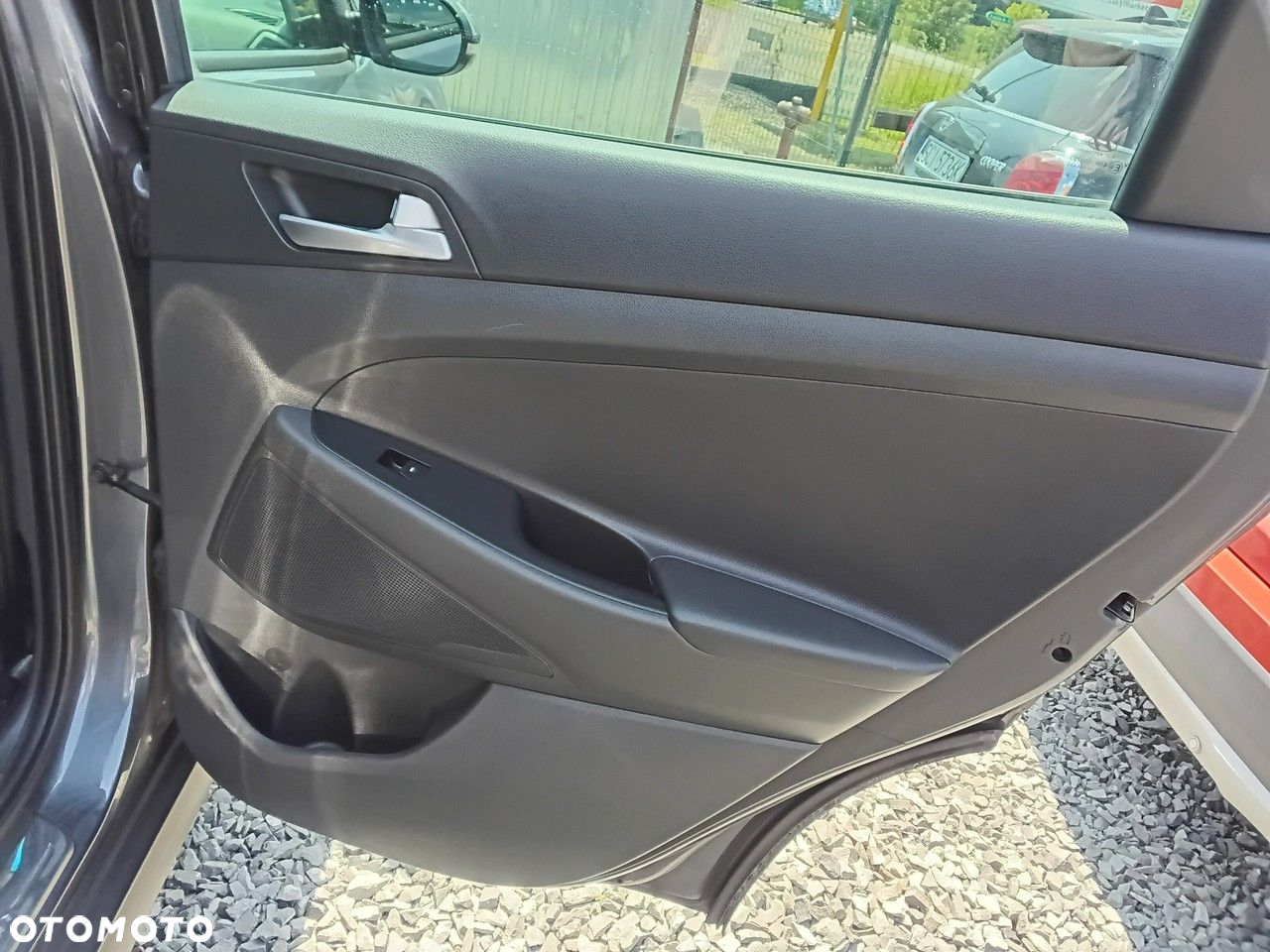 Hyundai Tucson 1.6 GDi Comfort 2WD - 35