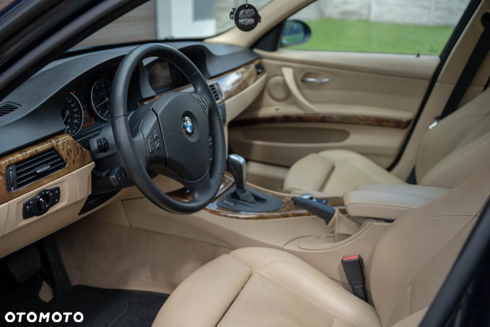 BMW Seria 3 - 14
