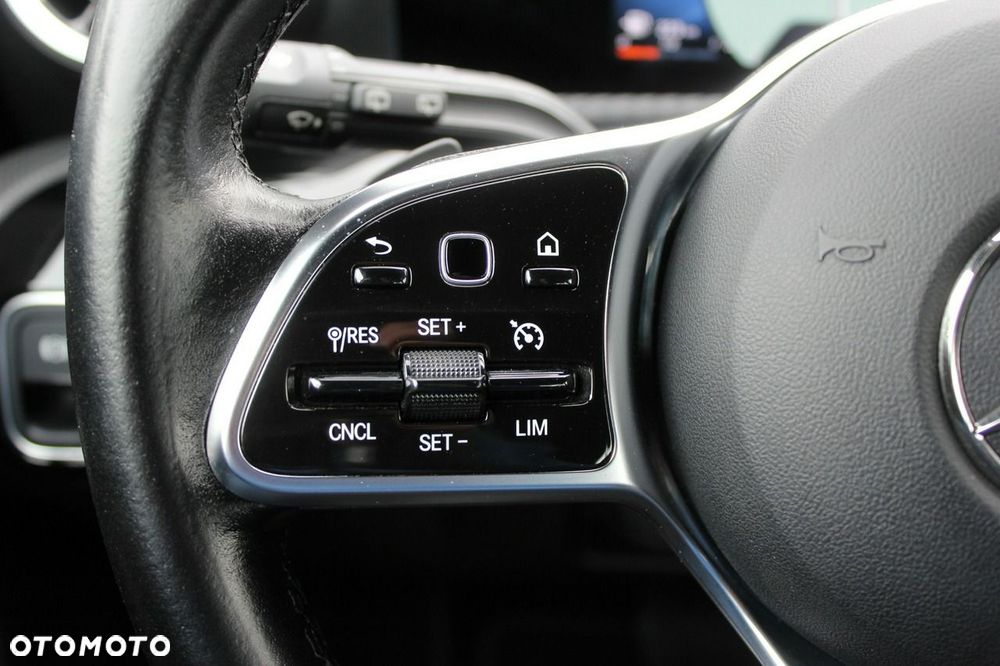 Mercedes-Benz CLA 180 d 8G-DCT - 24