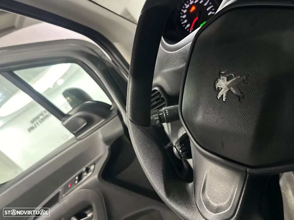 Peugeot Partner 1.6 BlueHDI - 10