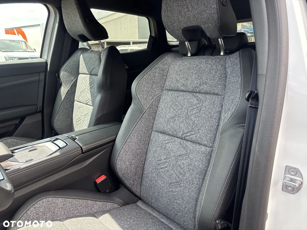 Renault Austral 1.2 E-Tech Full Hybrid 200 Techno MMT - 11