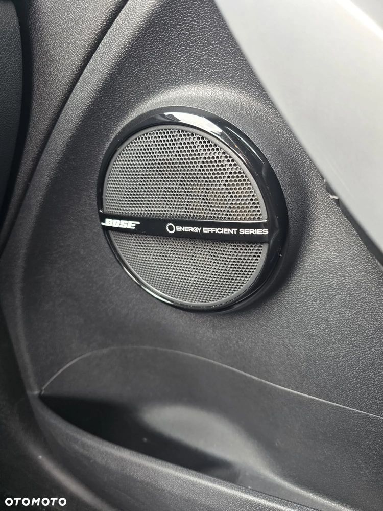 Renault Megane ENERGY TCe 115 Start & Stopp Bose Edition - 13