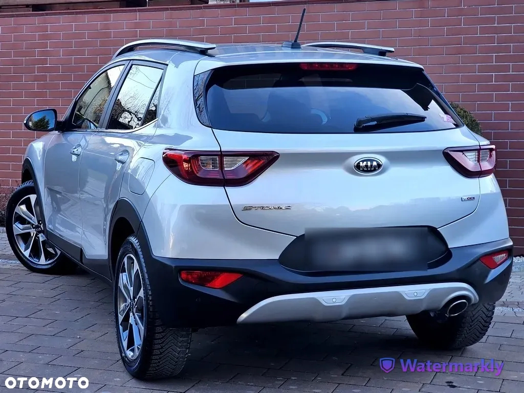Kia Stonic 1.0 T-GDI 120 Platinum Edition - 3